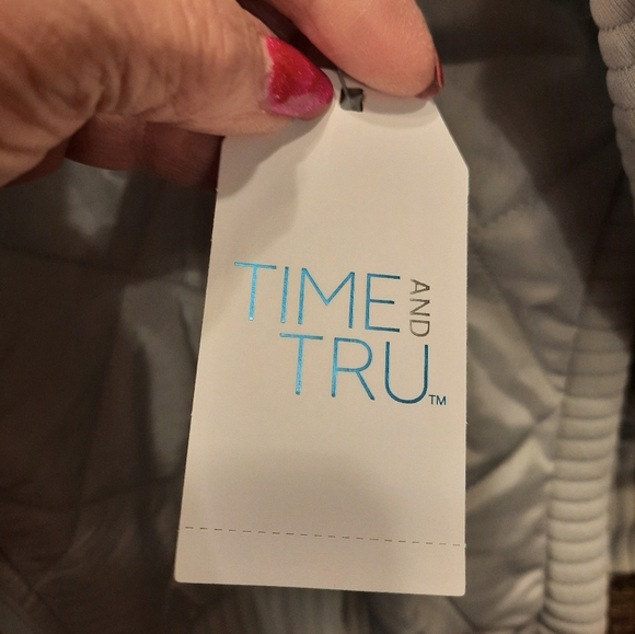 NWT Womend Time and Tru Gray Quilted Jacket Large 12-14 - Picture 4 of 5